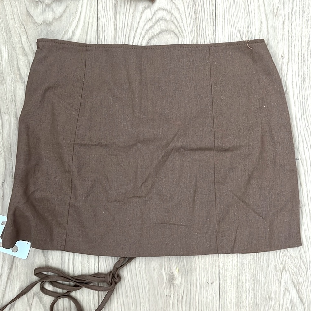 Commense Brown Suede Lace-Up Mini Skirt - Picture 6 of 7